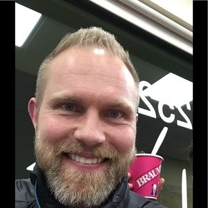 Meet your Posher, Wes